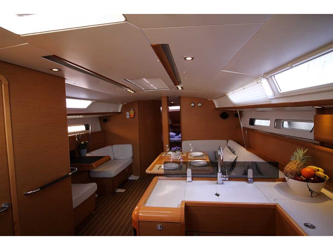 Photo #4 - Sun Odyssey 439 (Lucky 7 - Refit 2021) en Athènes - 12038