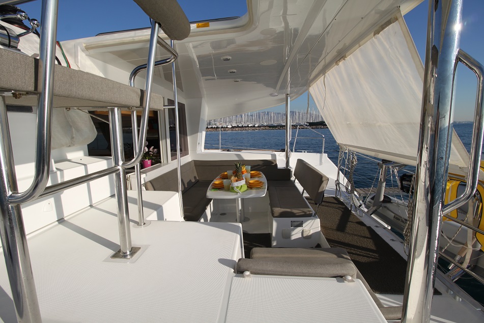 Photo #10 - Lagoon 400 S2 (Sailing Blue 4 - Refit 2021) in Athen - 8651