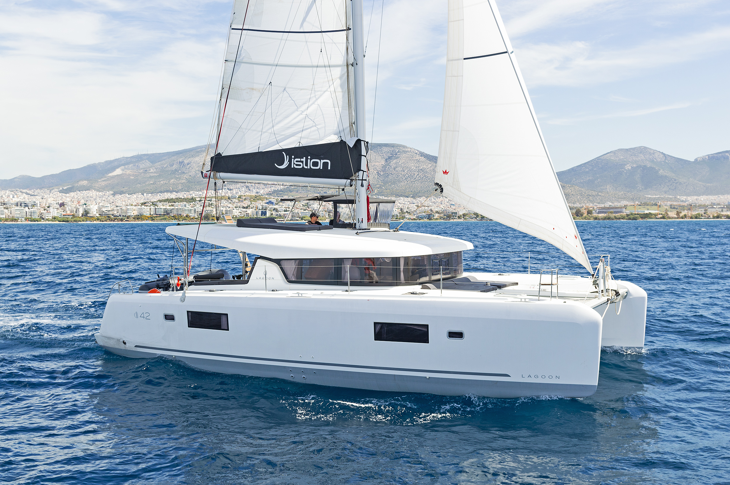 Photo #4 - Lagoon 42 & GEN (Eternity (ONLY SKIPPERED)) en Paros - 18866