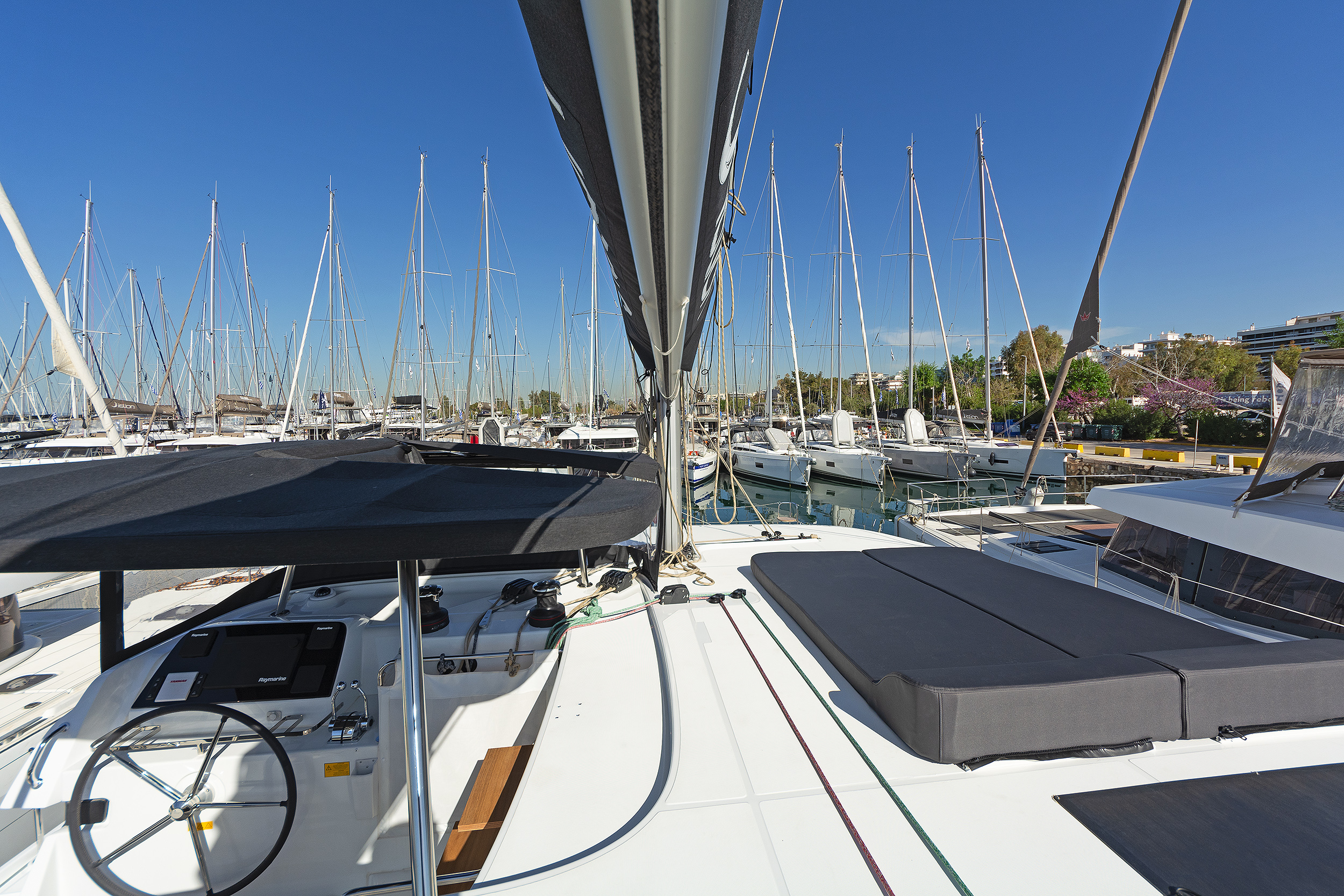 Photo #14 - Lagoon 42 & GEN (Eternity (ONLY SKIPPERED)) en Paros - 18866