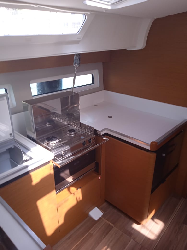 Photo #9 - Sun Odyssey 490 (Anna smile) en Rodas - 15676
