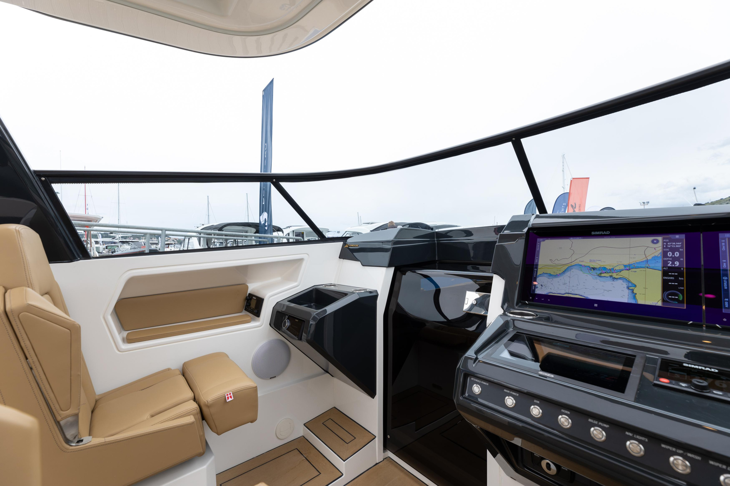Photo #4 - X Power 33C (XPOWER 33) in Split - 63179