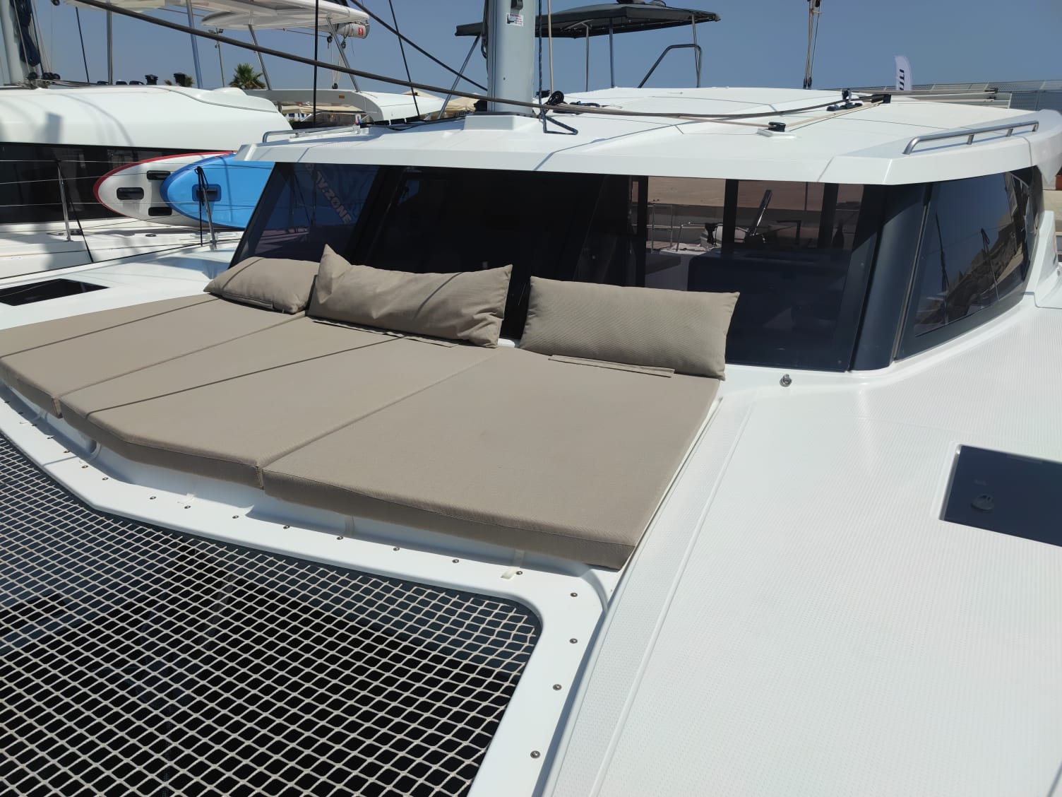 Photo #25 - Fountaine Pajot Isla 40 (Wm-Ac in dinette-Gen-Sol.Pan) (Isla) in Castellamare del Golfo - 16320