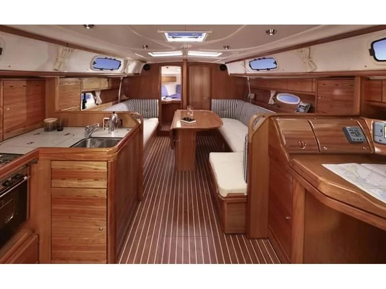 Bavaria 37 Cruiser (Alexandros) Interior image - 1