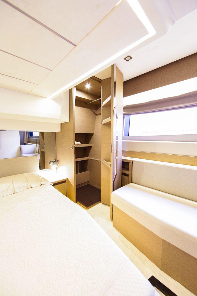 Photo #8 - Prestige 520 S (Fabiana) in Pozzuoli - 17972