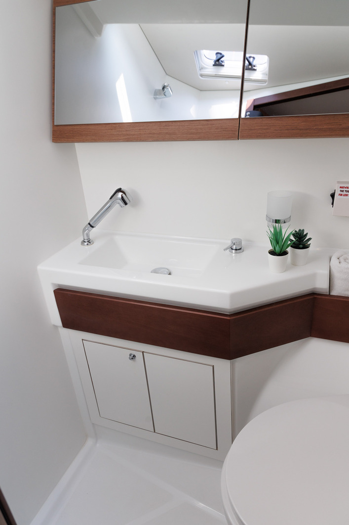 Photo #22 - Oceanis 46.1 (Solon) in Athen - 17015