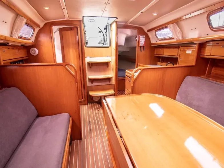 Bavaria 33 (Sea Sail) Interior image - 1