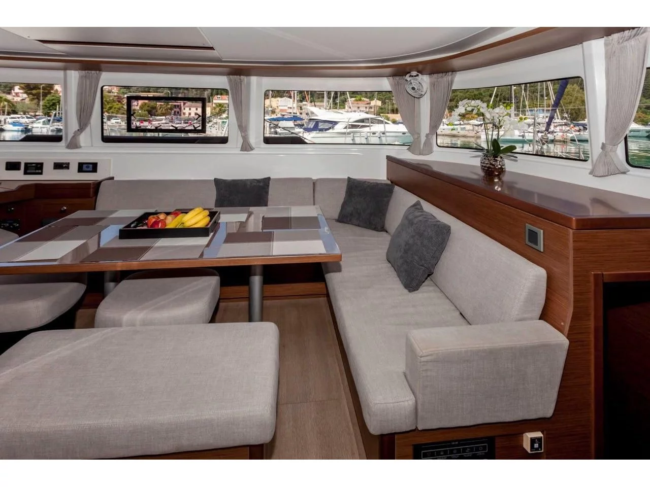 Lagoon 46 (Our Dream) Interior image - 17
