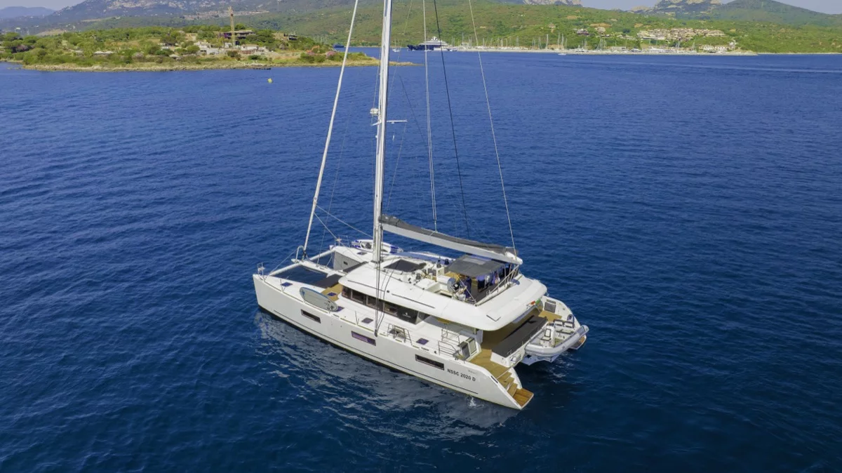 Lagoon 620 (10+3) (The Sun (refit 2025))  - 22