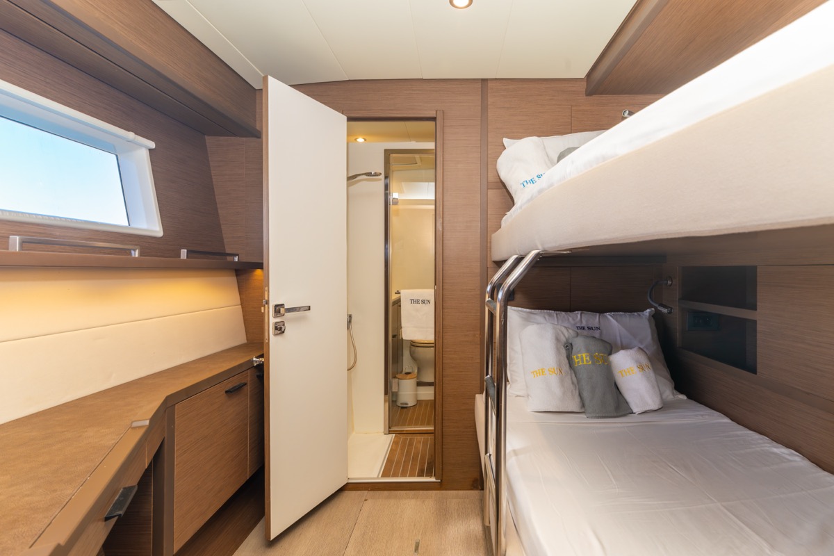 Photo #13 - Lagoon 620 (10+3) (The Sun (refit 2025)) en Portisco - 9878