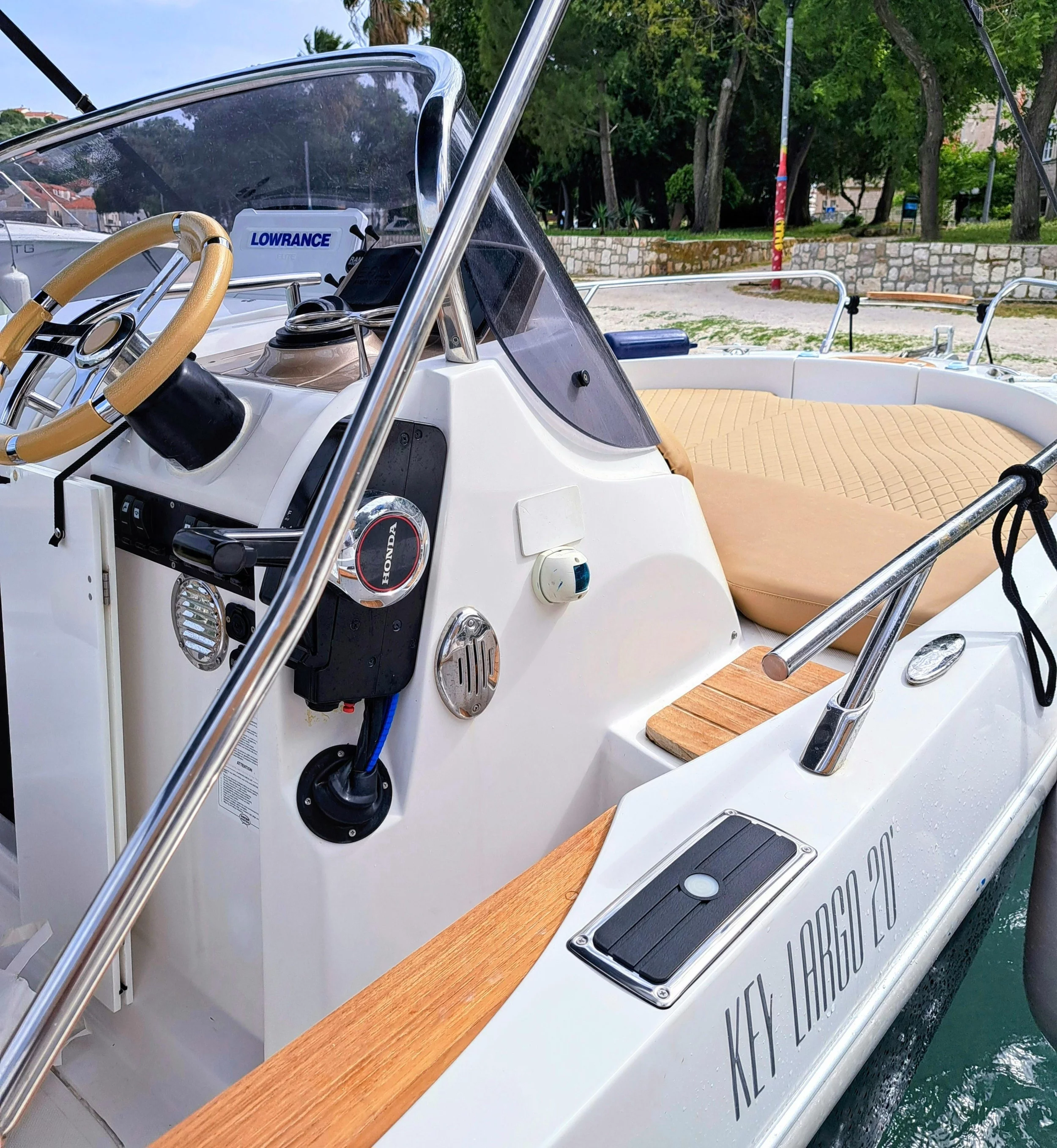 Sessa Marine Key Largo 20 (Dory)  - 23