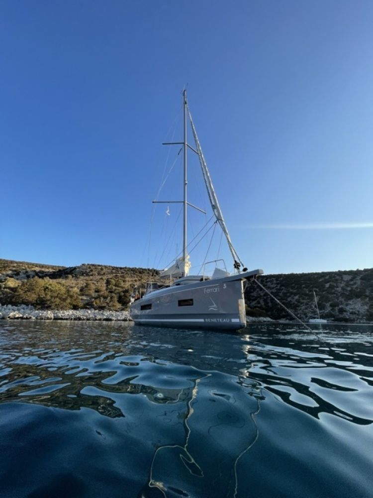 Photo #7 - Oceanis 40.1 (FERRARI) in Lavrion - 14360