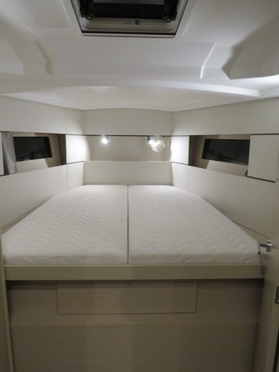 Oceanis 38 (Lina)  - 10