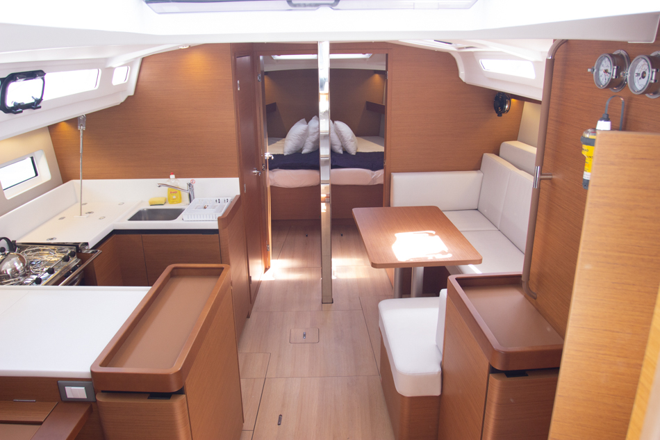 Photo #5 - Sun Odyssey 440 (Calypso) in Volos - 16449