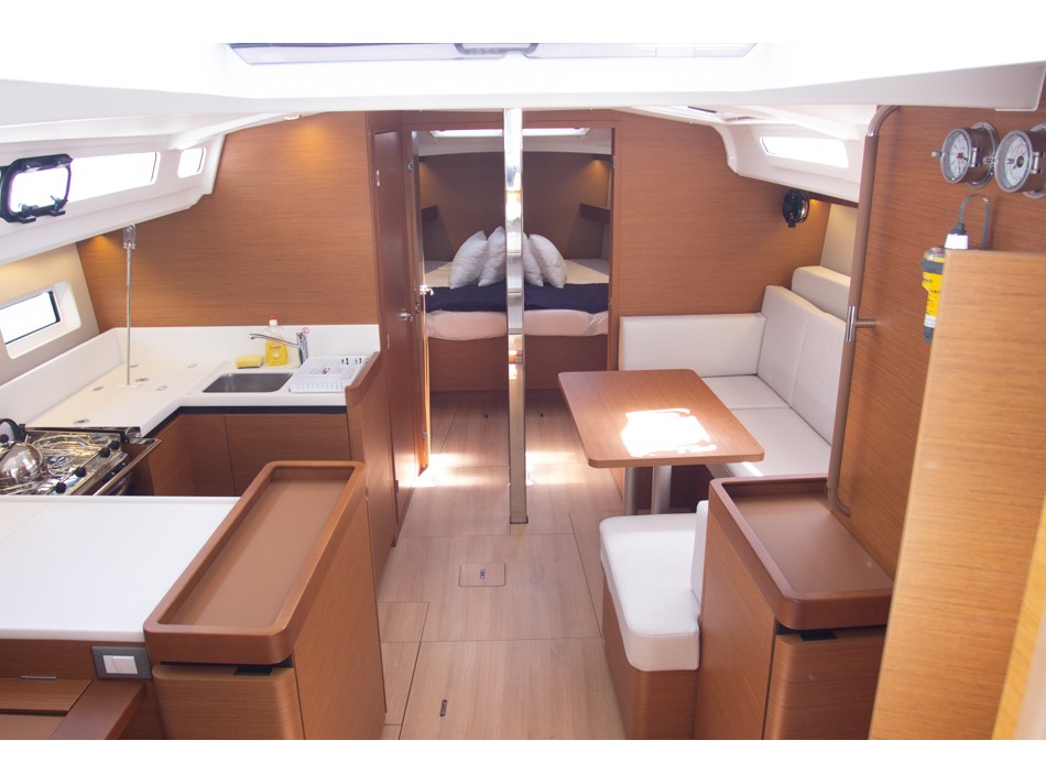 Photo #8 - Sun Odyssey 440 (Calypso) in Volos - 16449
