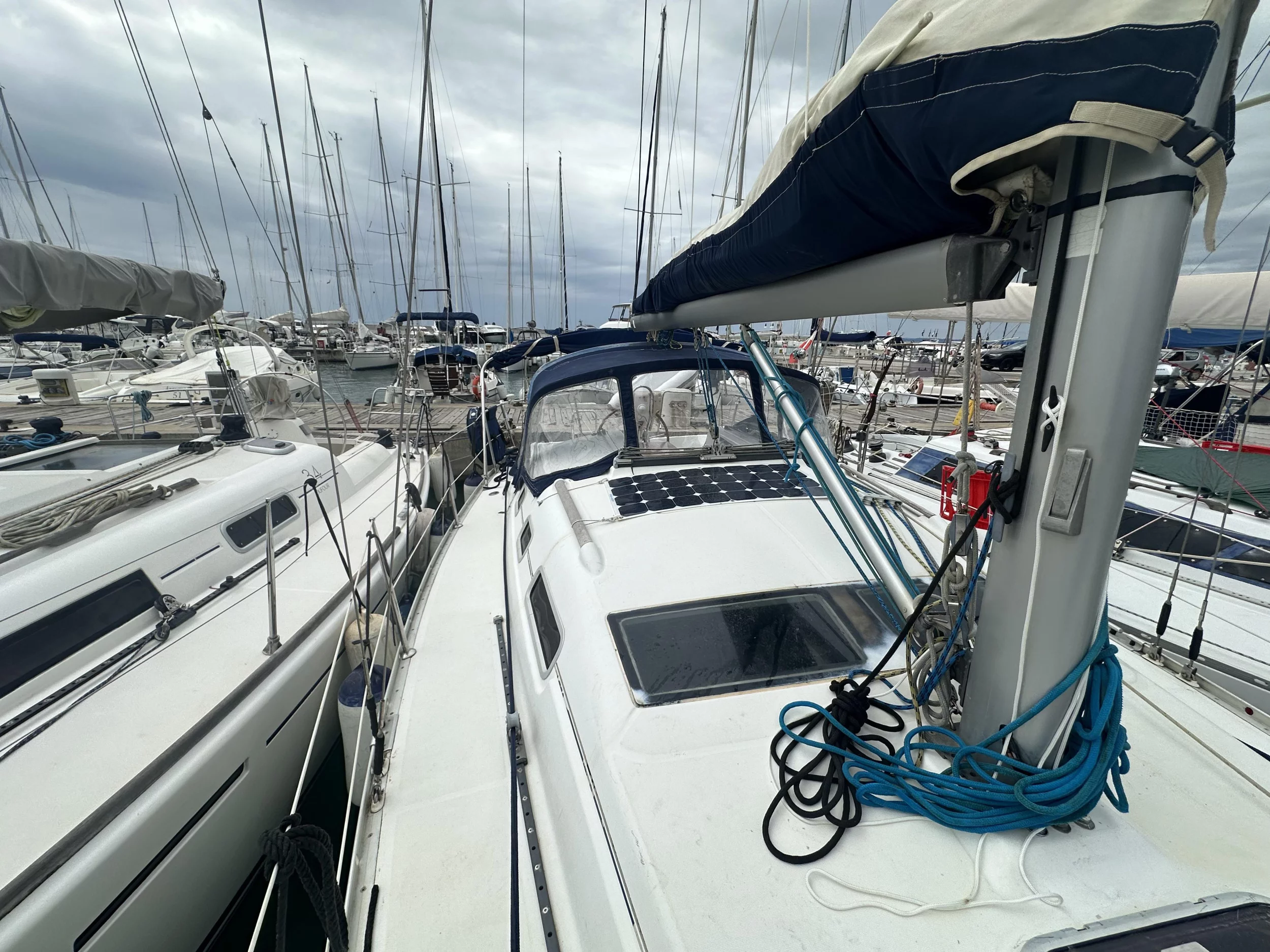 Oceanis 323 Clipper (Cassiopea)  - 23