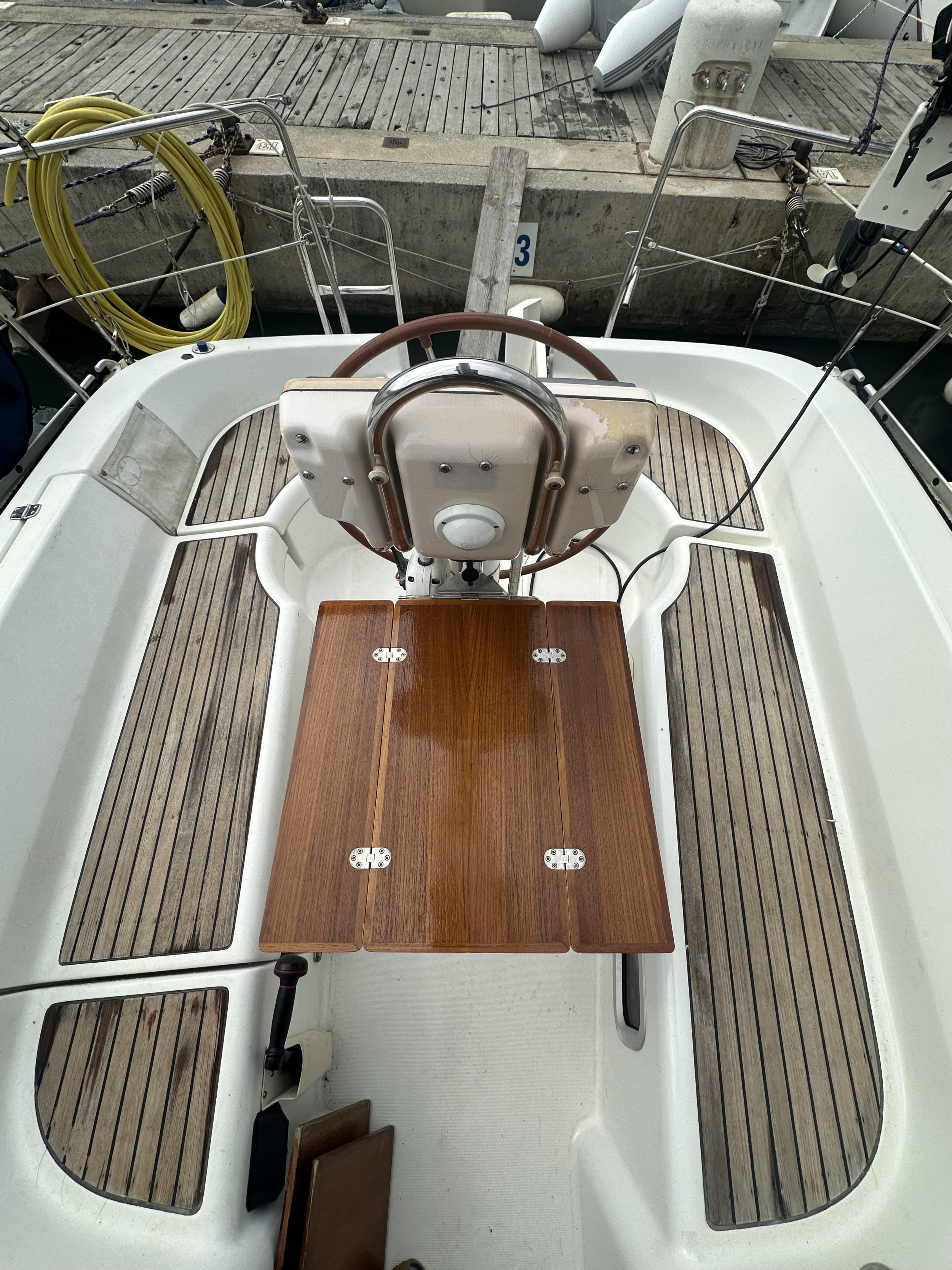 Photo #3 - Oceanis 323 Clipper (Cassiopea) in Punta Ala - 23626