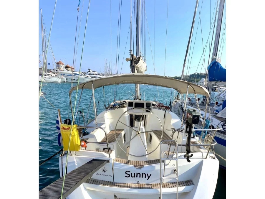 Sun Odyssey 36i (Sunny) Main image - 0