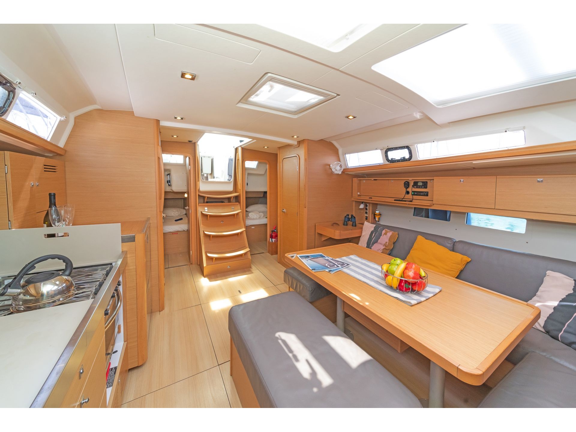 Photo #6 - Dufour 460 Grand Large (Vanilla) in Atene - 17176