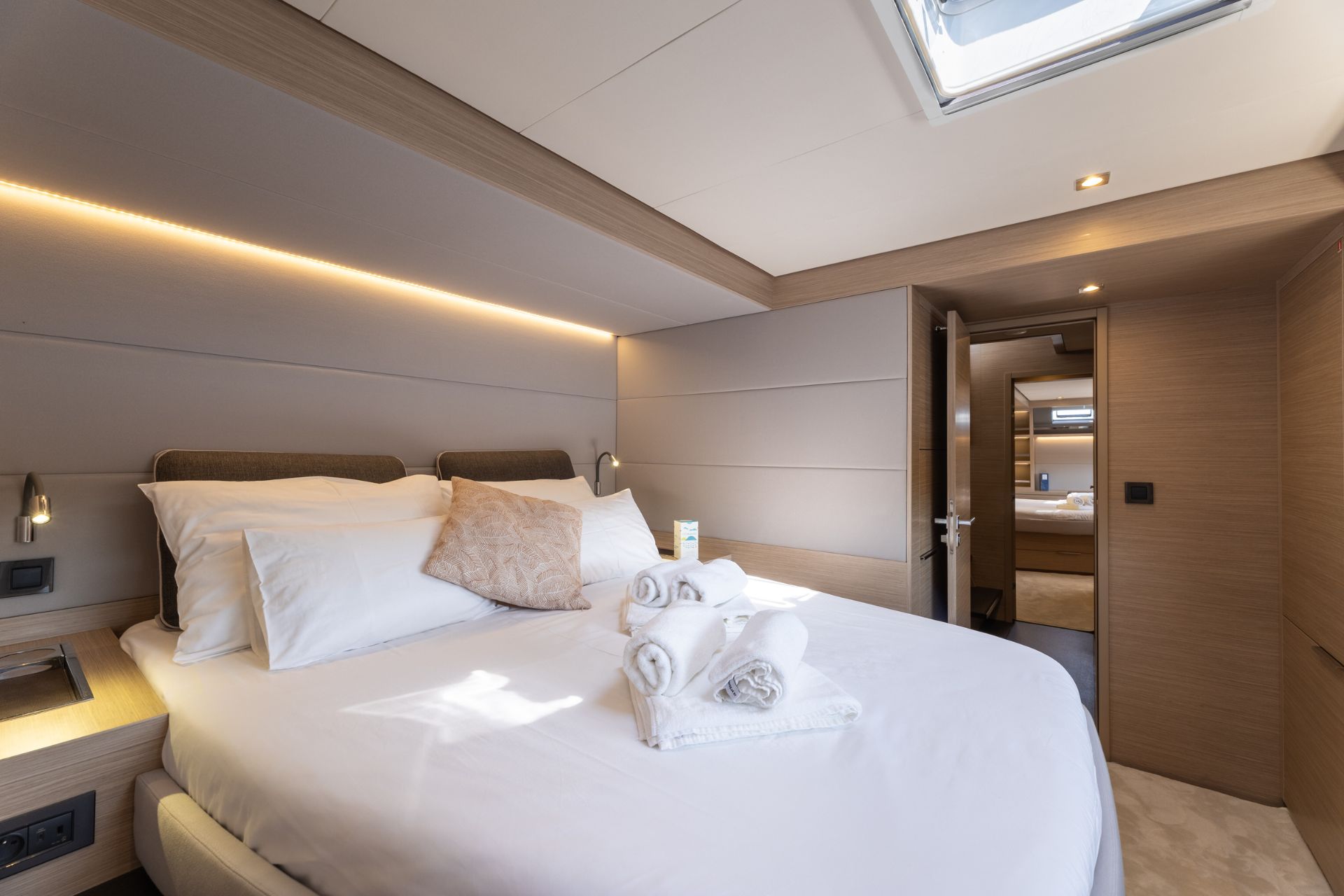 Photo #32 - Lagoon 55 LUXURY version (2025) (ARTISAN) in Split - 16427