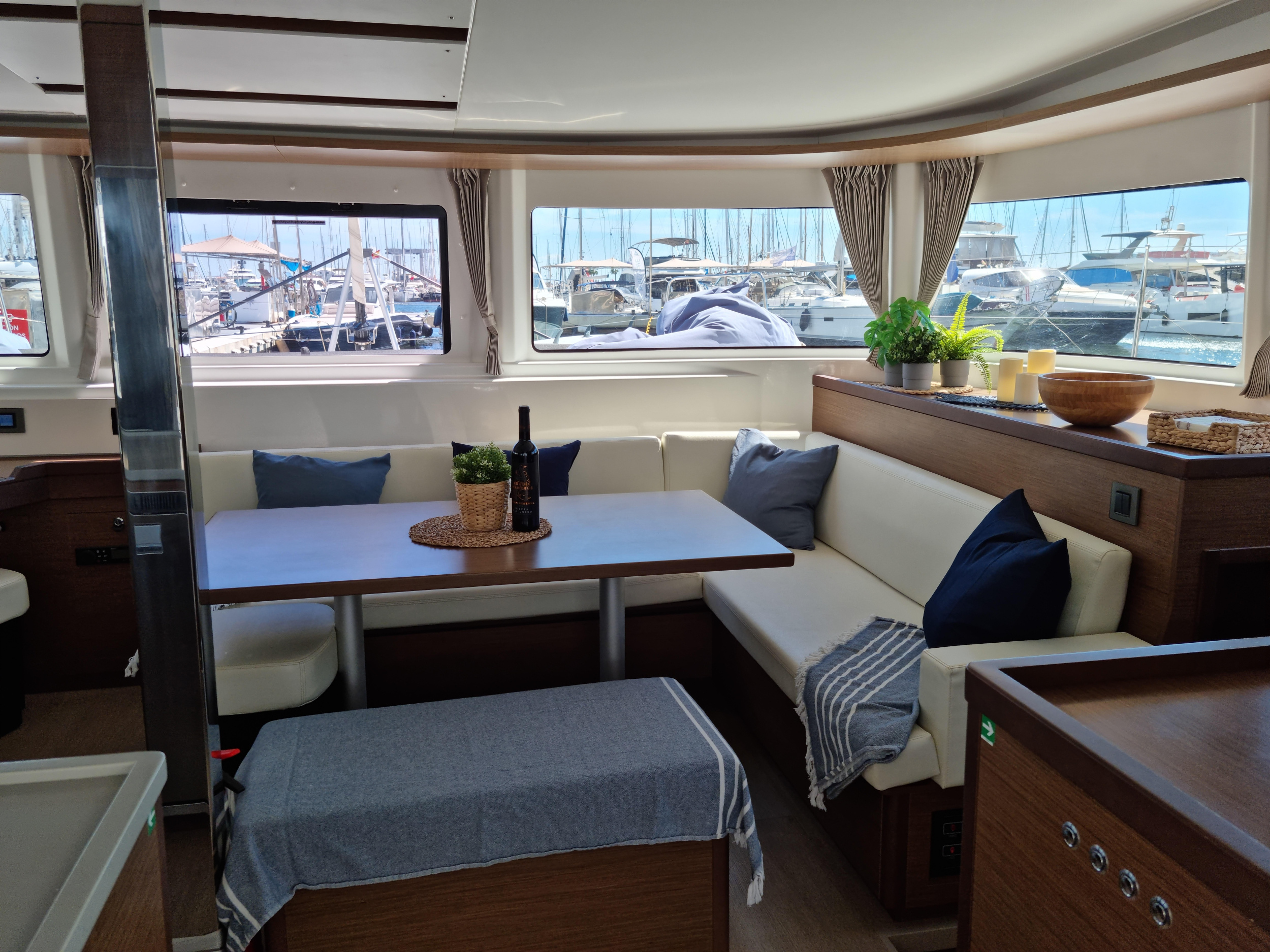 Photo #8 - Lagoon 46 (Amanaci) en Palma - 16458