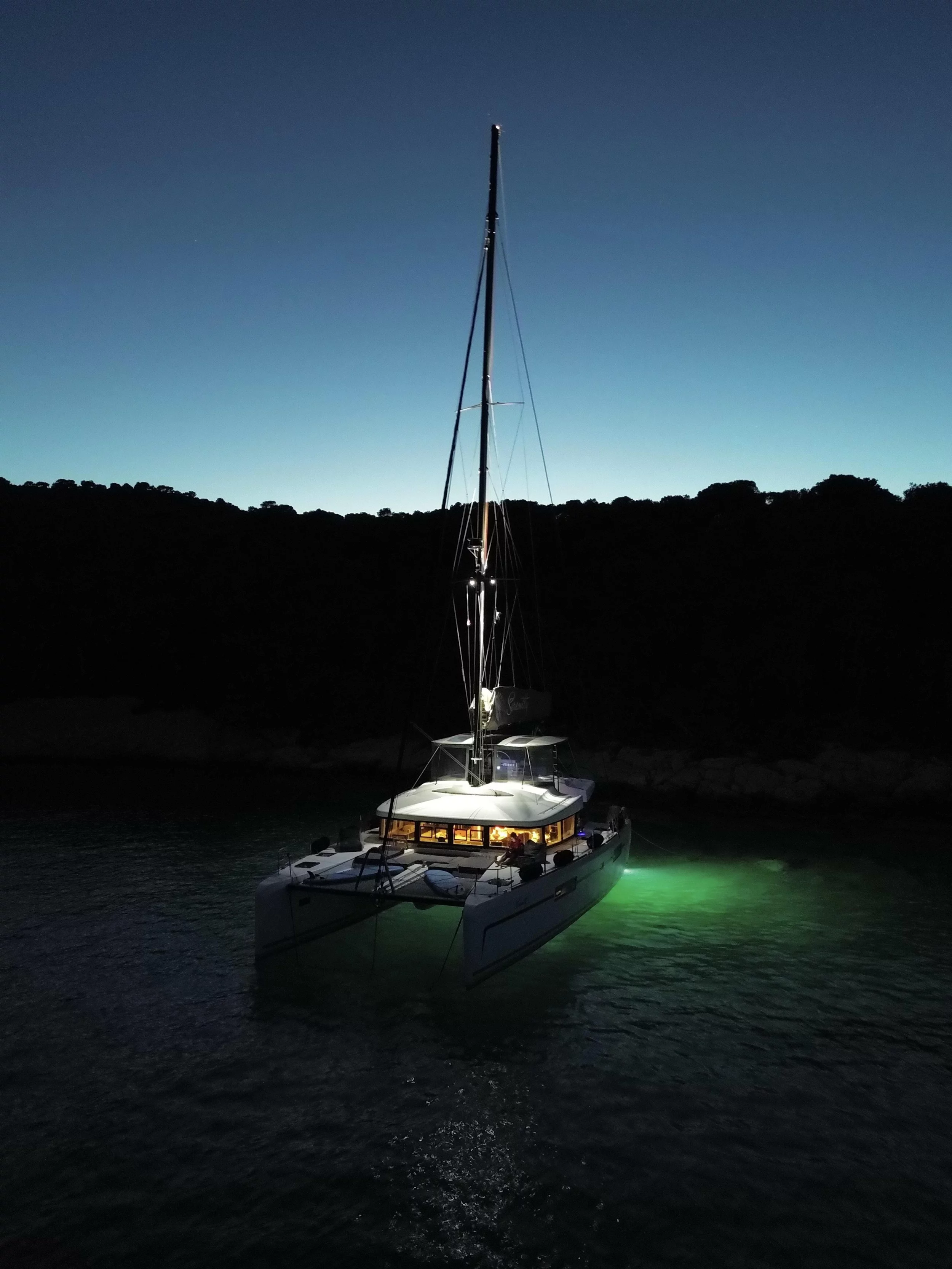 Lagoon 52 (SERENITY I)  - 24