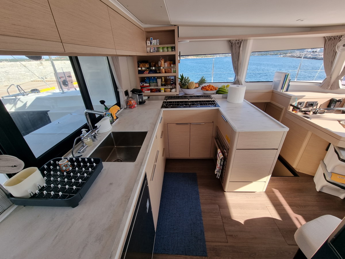 Photo #9 - Lagoon 46 (Altair) in Portisco - 16186