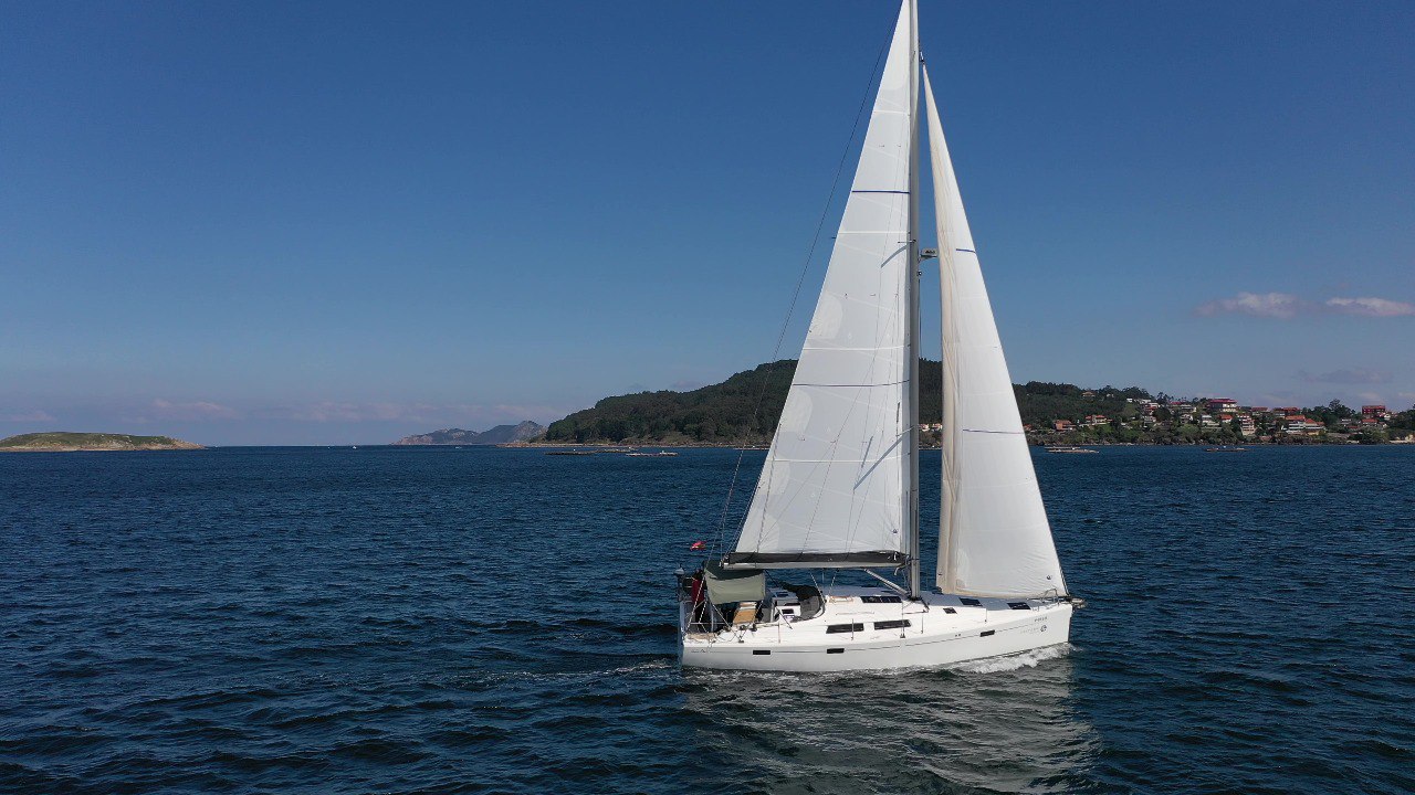 Photo #31 - Hanse 415 (Kraken) in Baiona - 17584