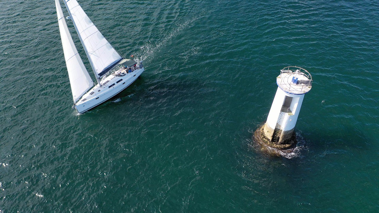 Photo #9 - Hanse 415 (Kraken) in Baiona - 17584
