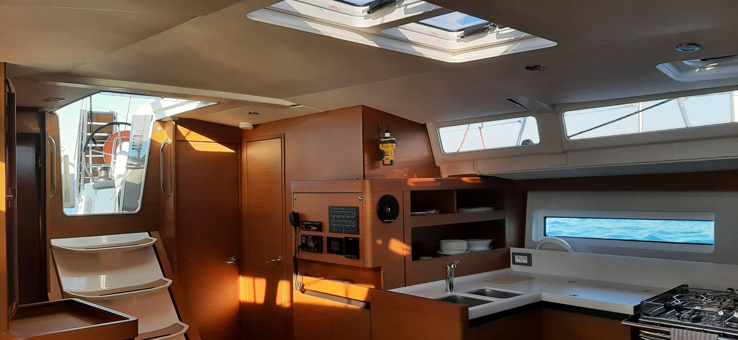 Photo #6 - Sun Odyssey 490 (Electra) in Creta - 17367