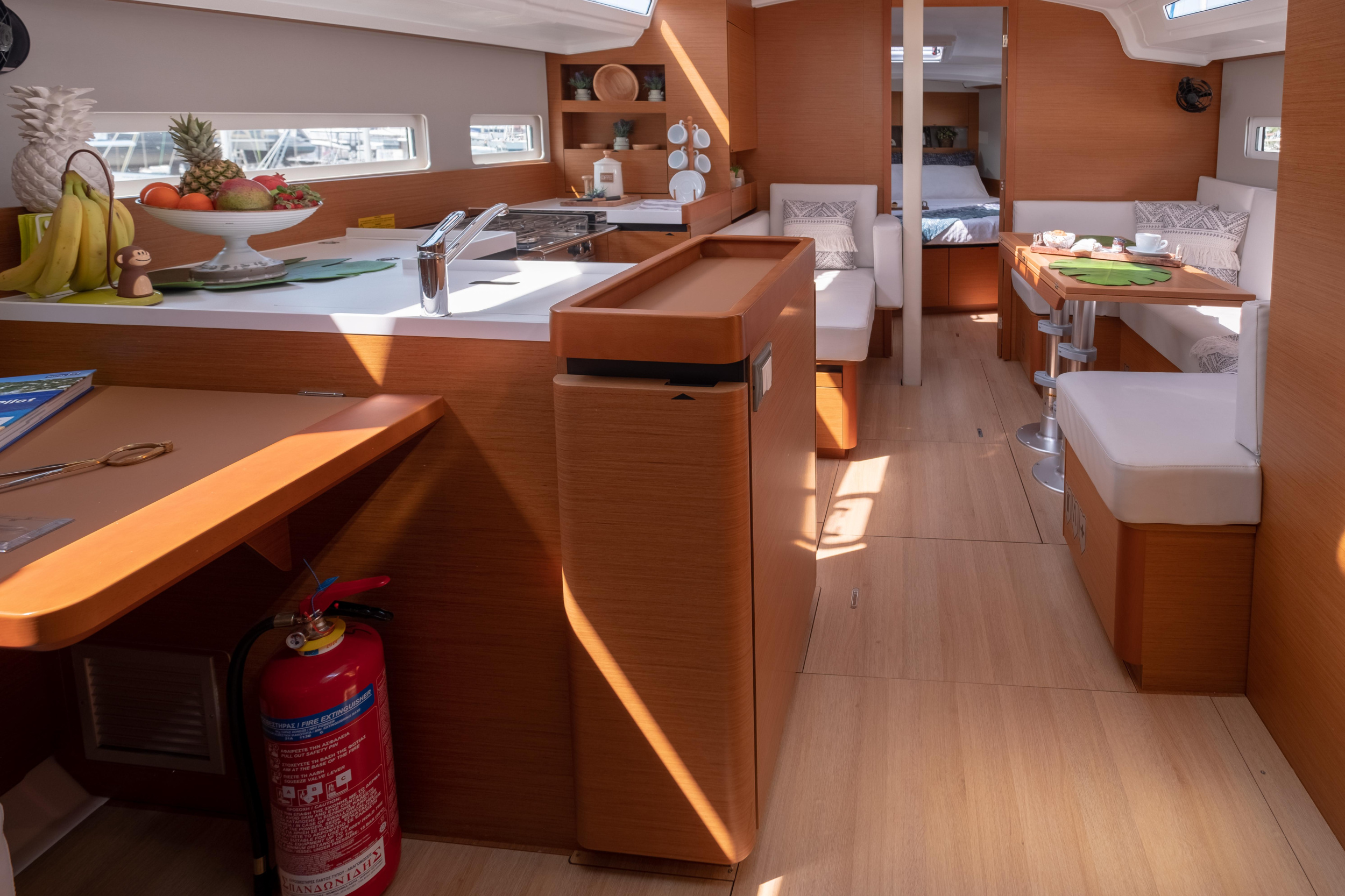 Photo #8 - Sun Odyssey 410 (Sammy) en Lefkada - 12032