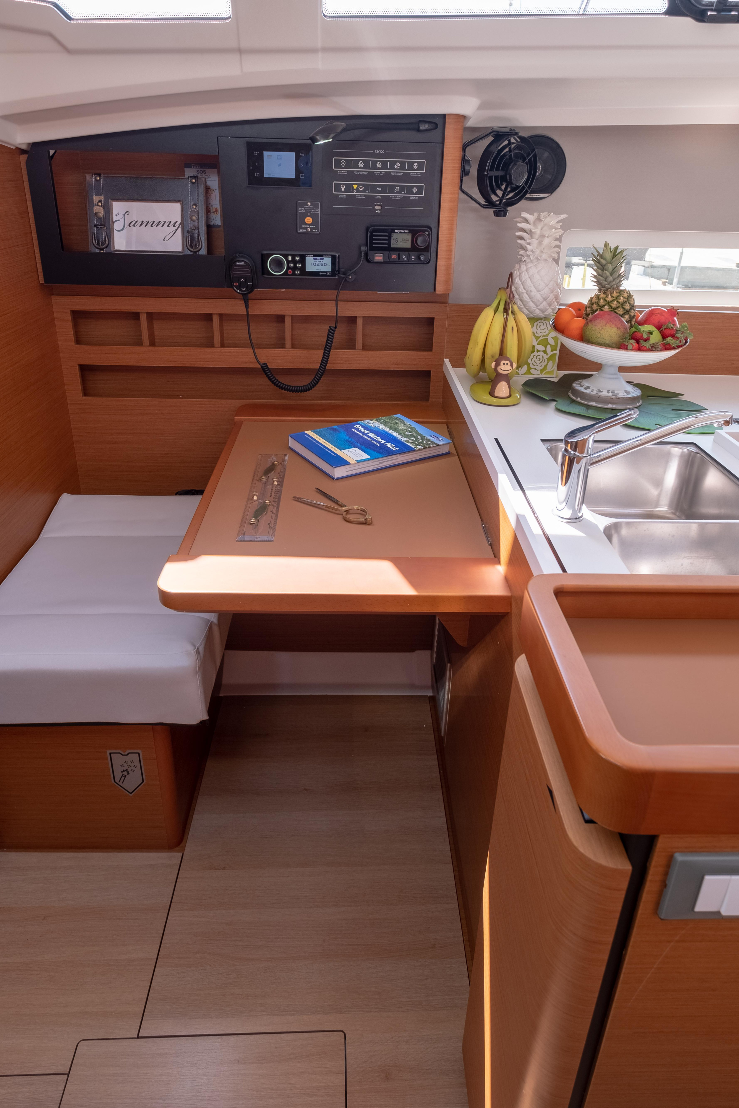 Photo #41 - Sun Odyssey 410 (Sammy) en Lefkada - 12032