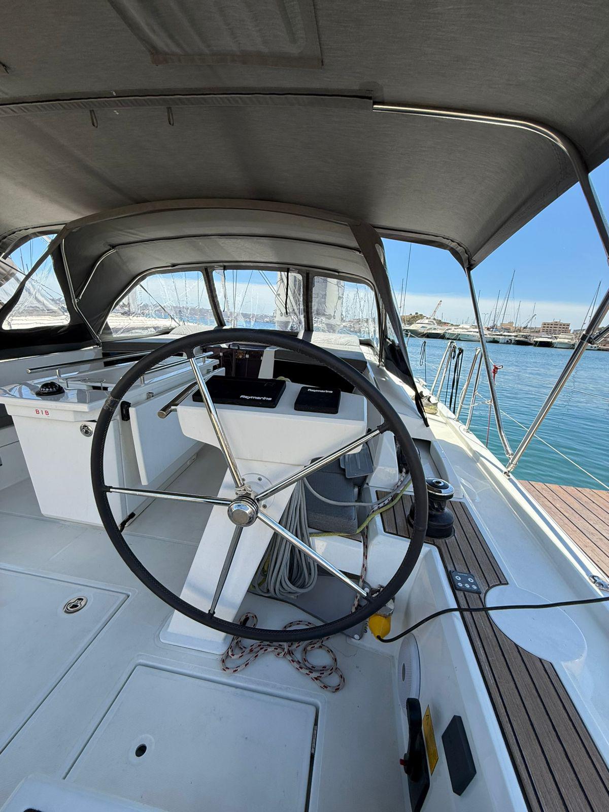 Photo #10 - Oceanis 46.1 (Lykia) in Lavrion - 15697