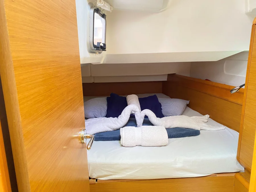 Jeanneau Sun Odyssey 409 (Corrine)  - 5