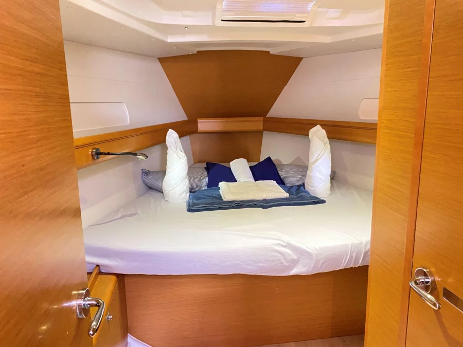 Jeanneau Sun Odyssey 409 (Corrine)  - 6