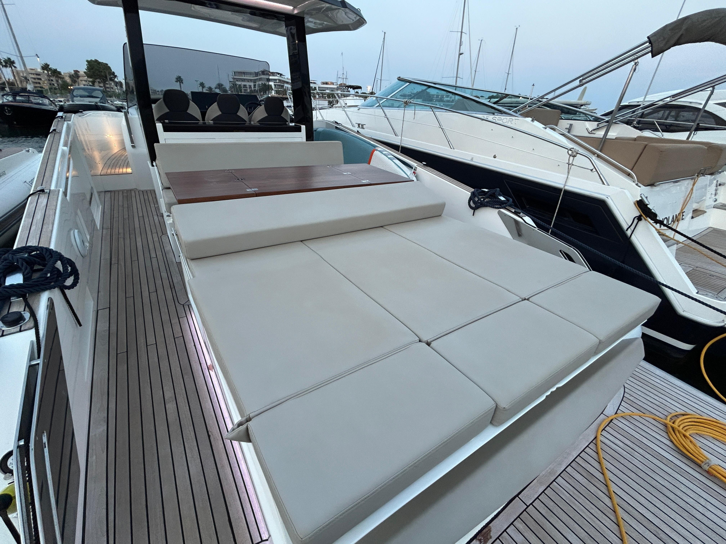 Photo #2 - Astondoa 377 Coupe (Babel iV) in Palma - 19236