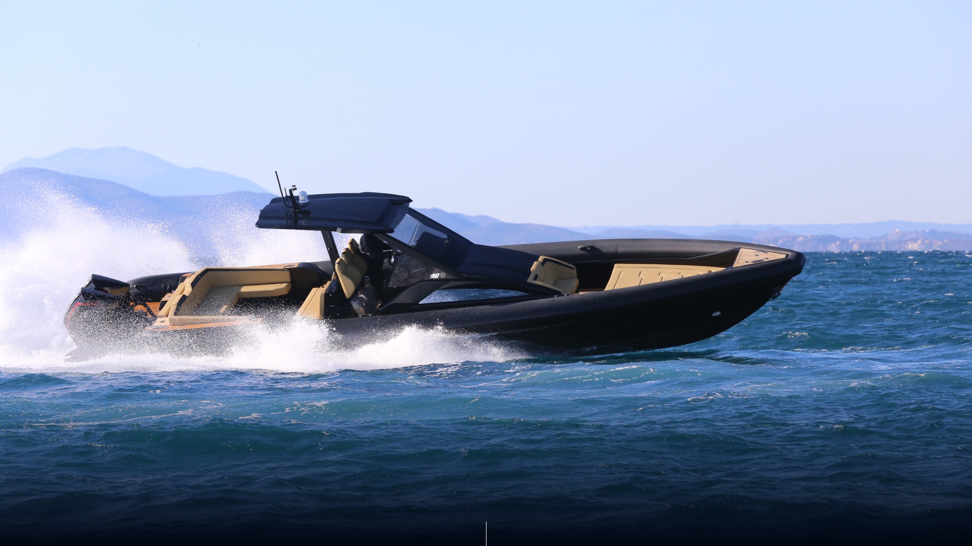 Photo #8 - Explorer 40 (40 Yaloou Thunder) in Mykonos - 17088