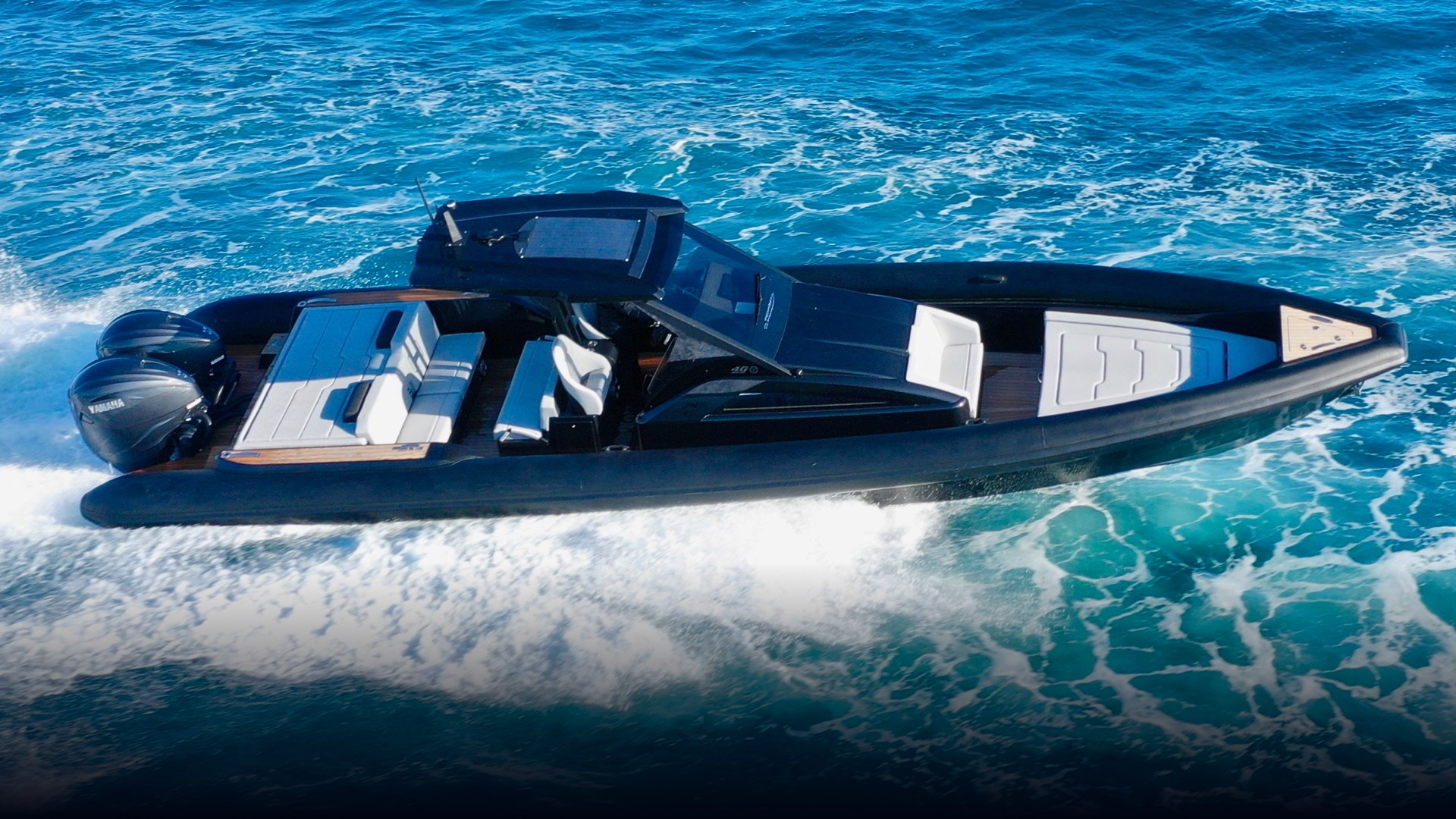 Photo #6 - Explorer 40 (40 Yaloou Thunder) in Mykonos - 17088