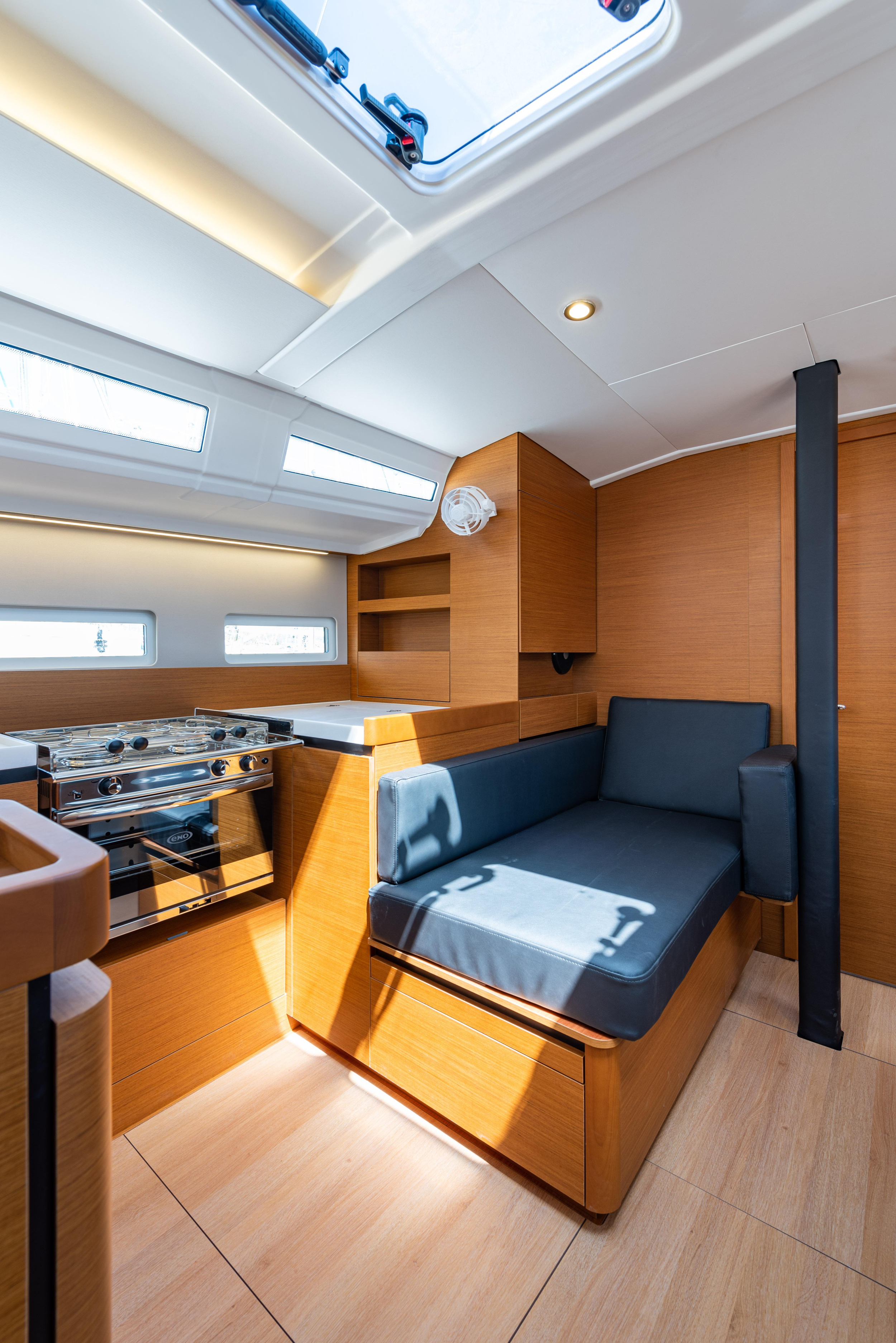 Photo #10 - Sun Odyssey 410 (Martha) en Lefkada - 14027