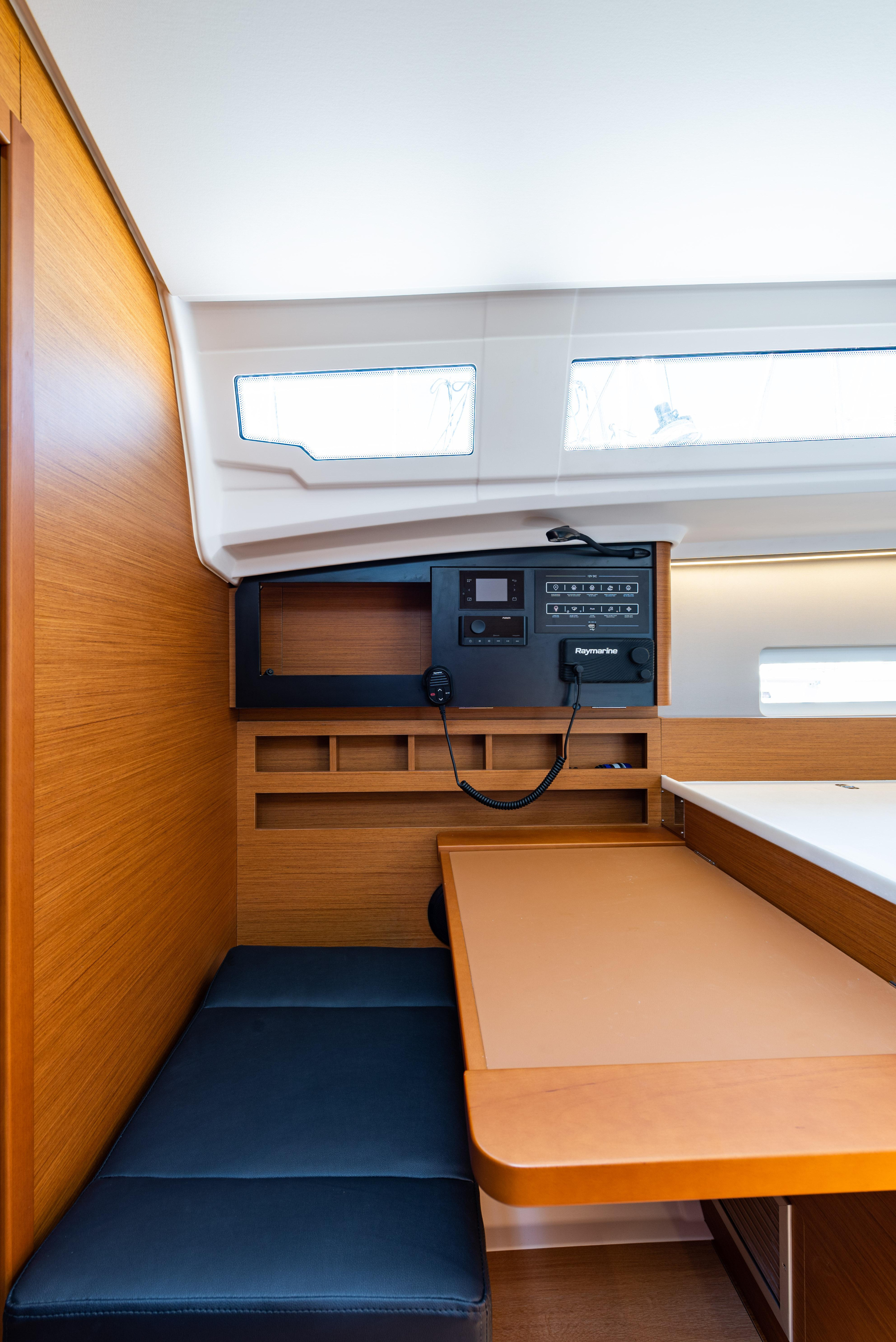 Photo #17 - Sun Odyssey 410 (Martha) en Lefkada - 14027