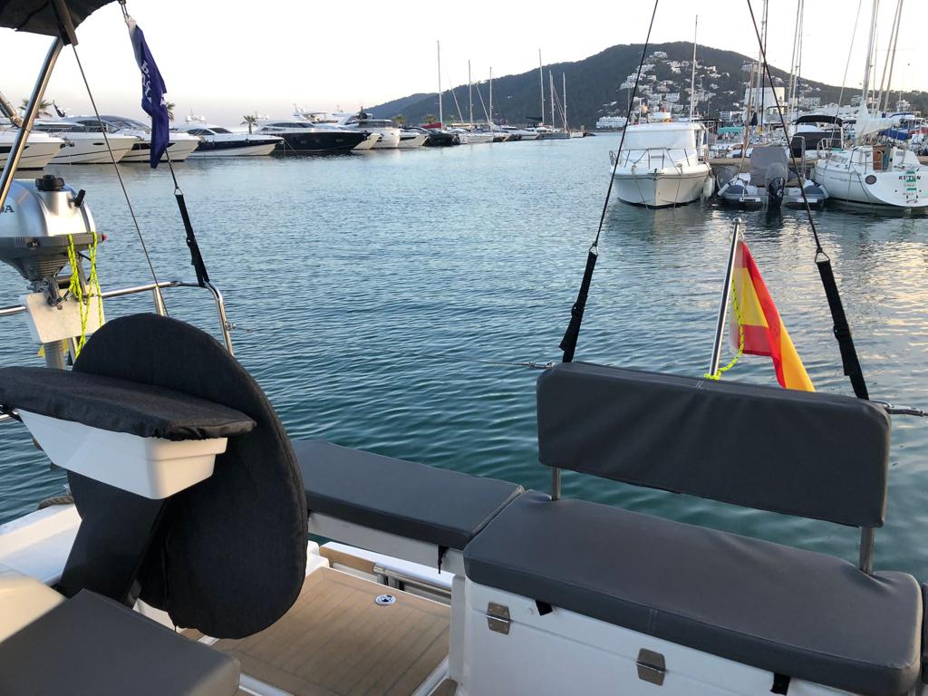 Photo #11 - DUFOUR 37 NEW 2023 (SIRIUS) en Sant Antoni de Portmany - 18274