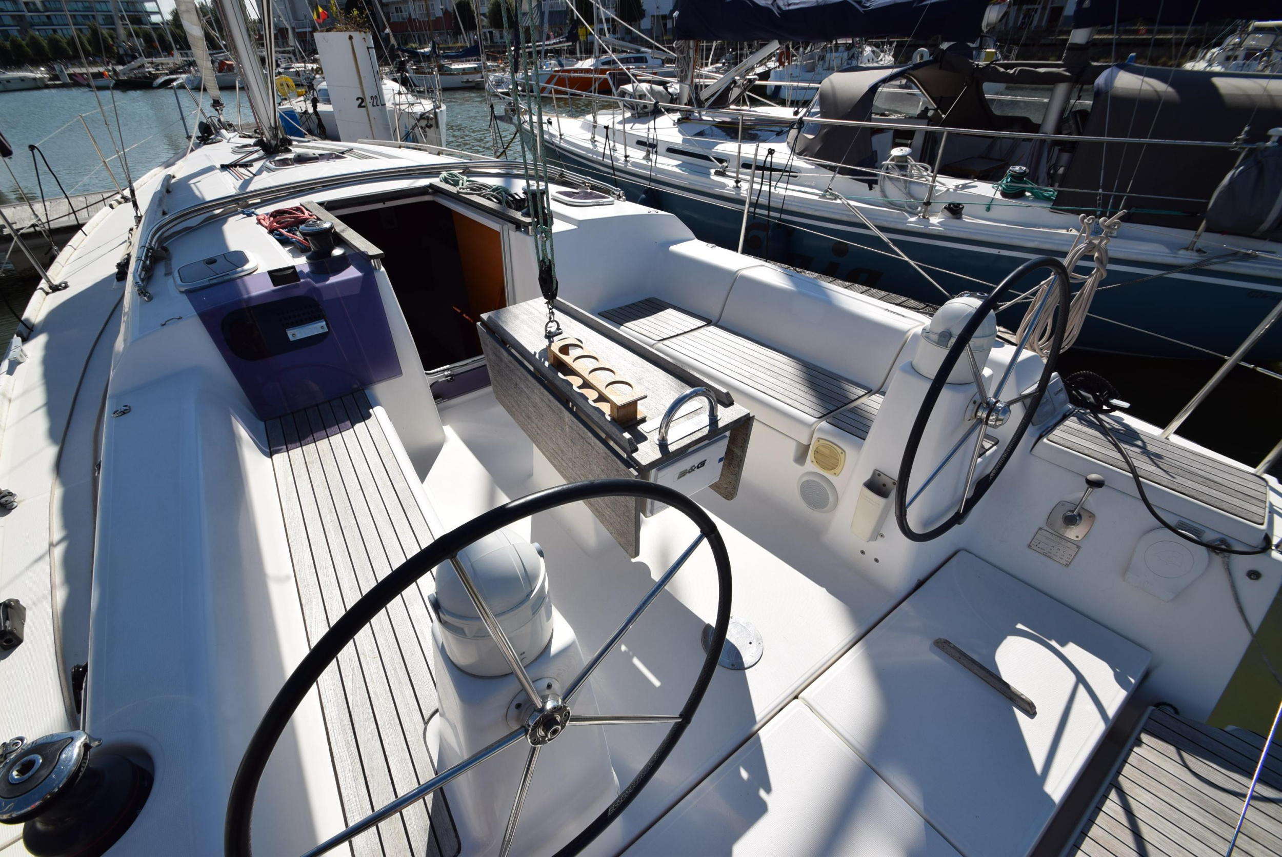 Photo #11 - Dufour 335 Grand Large (Vittoria) en Nieuwpoort - 18276