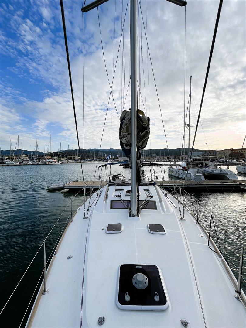 Photo #19 - Oceanis 43+ (Twins) in Lavrion - 17731