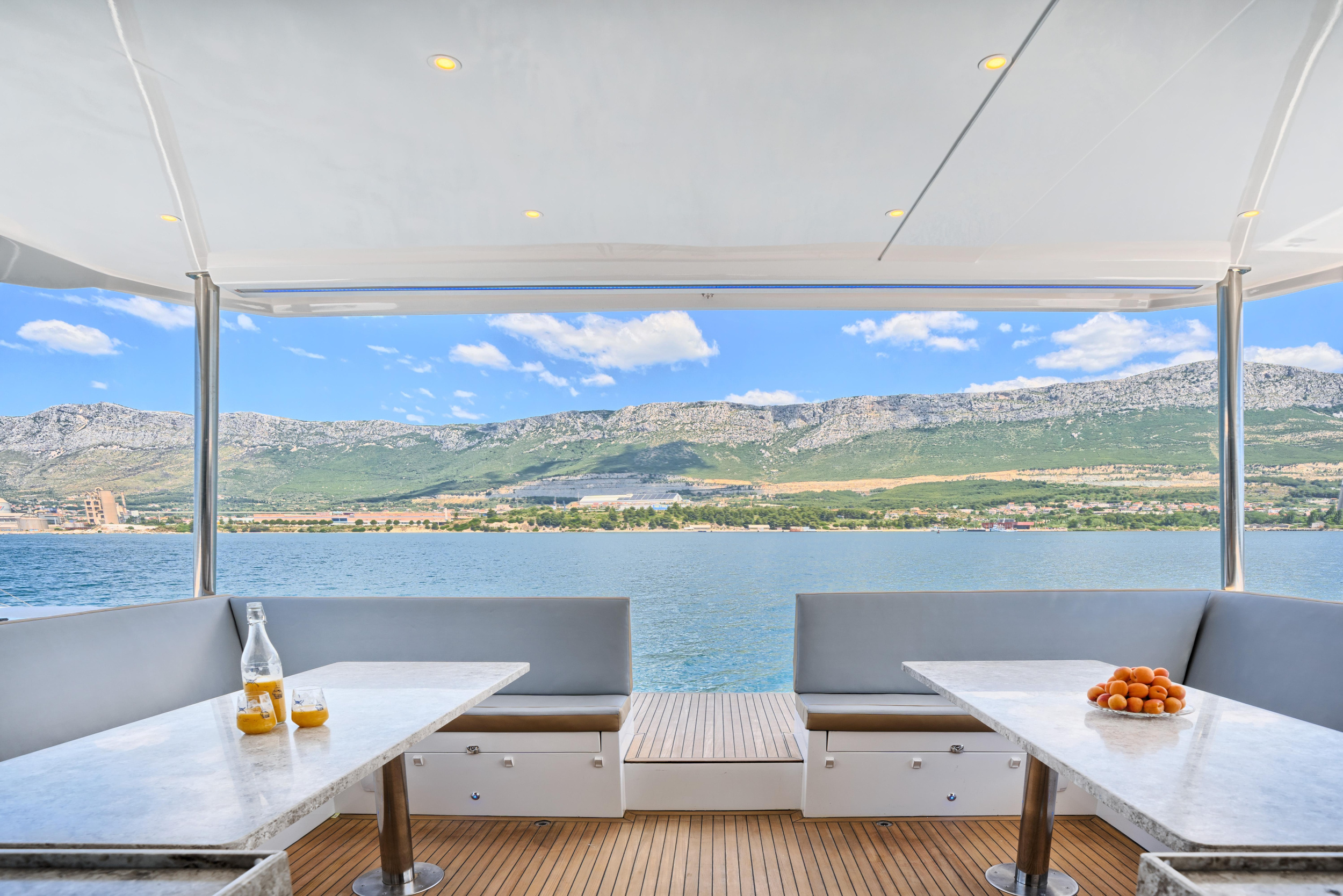 Photo #17 - Luna 49 (Gold) in Split - 18251