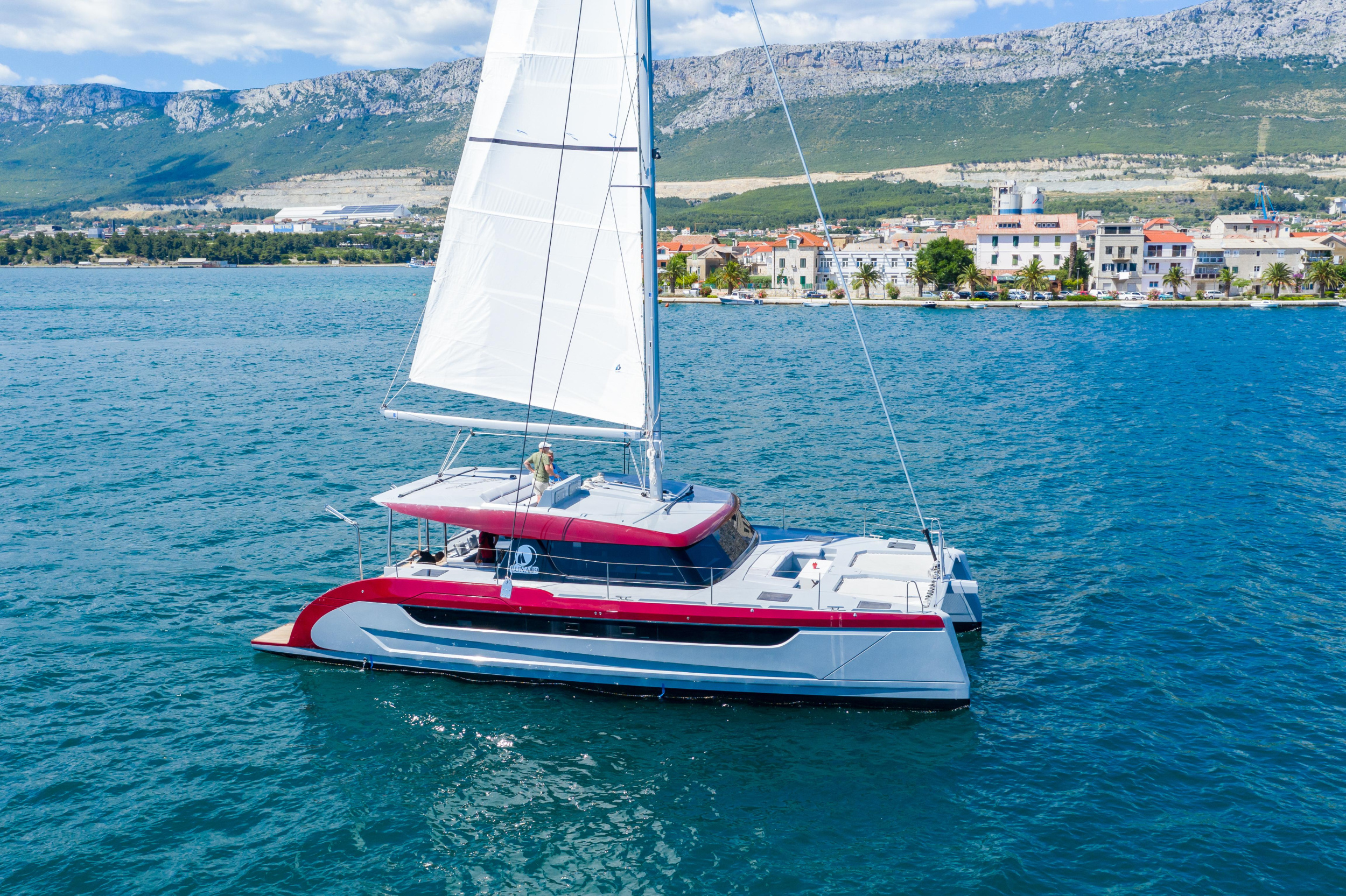 Photo #7 - Luna 49 (KATAMARAN) in Split - 18252