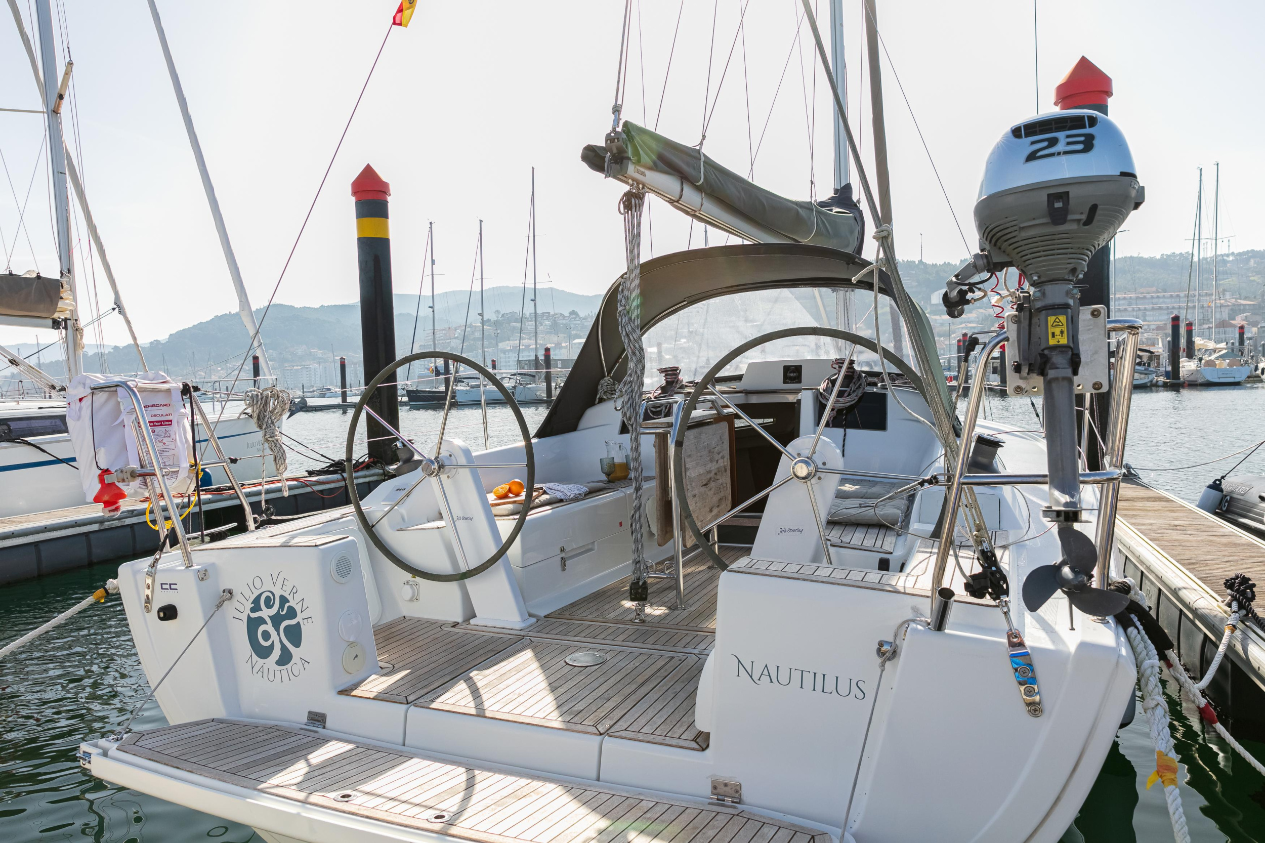 Photo #4 - Hanse 315 (Nautilus) in Baiona - 17110