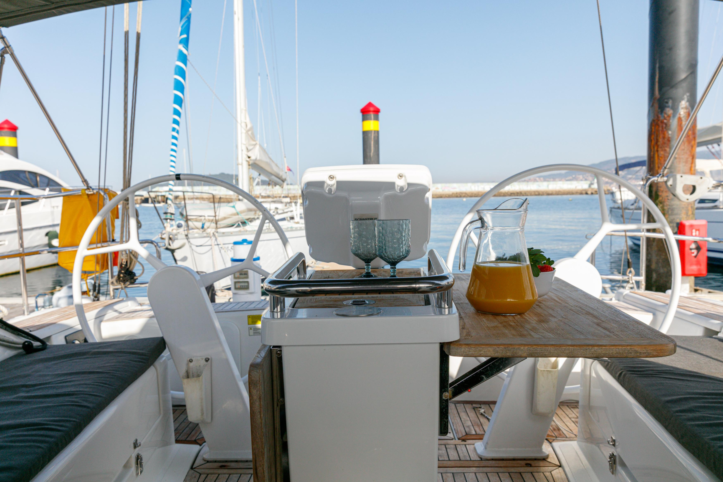 Photo #5 - Hanse 415 (Kraken) in Baiona - 17584