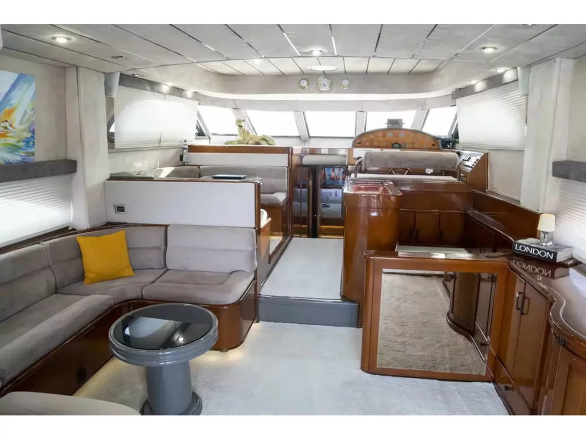 Motoryacht (Sirocco)  - 22
