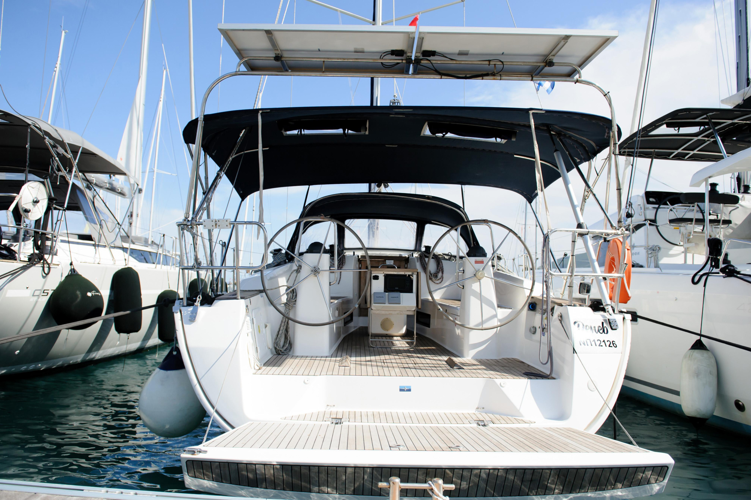 Photo #2 - Bavaria 40 Cruiser (Deneb) en Kavala - 23255