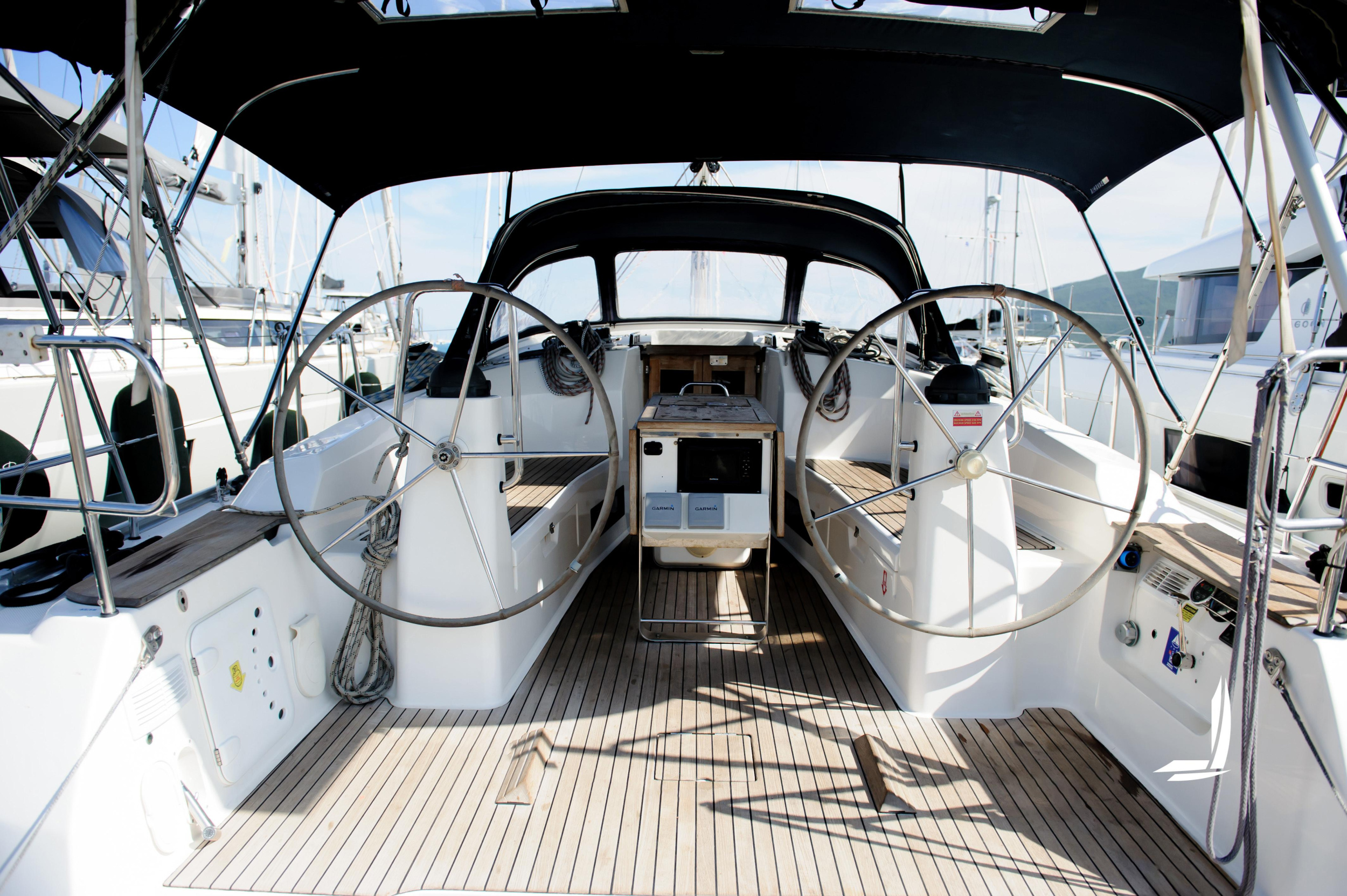 Photo #12 - Bavaria 40 Cruiser (Deneb) en Kavala - 23255
